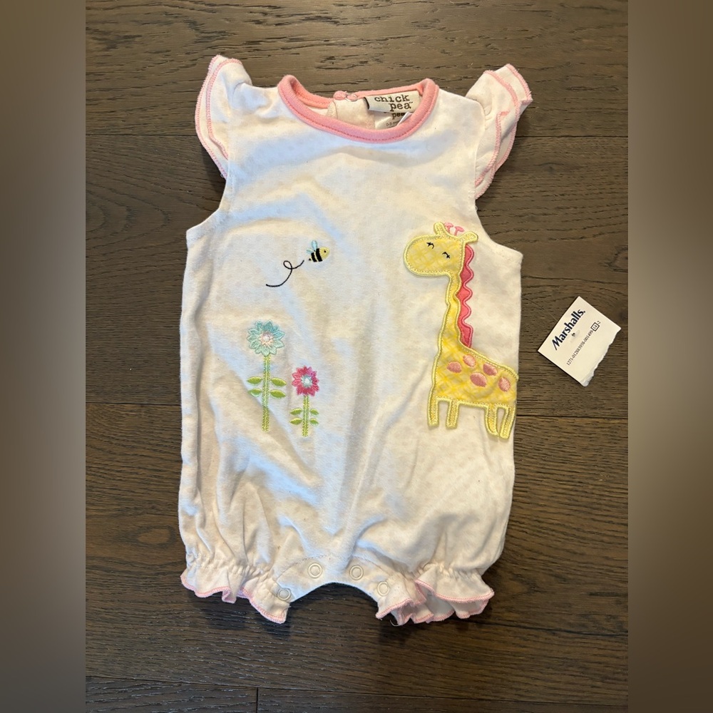 Chick pea baby shorts romper 0-3M NWT retail $49